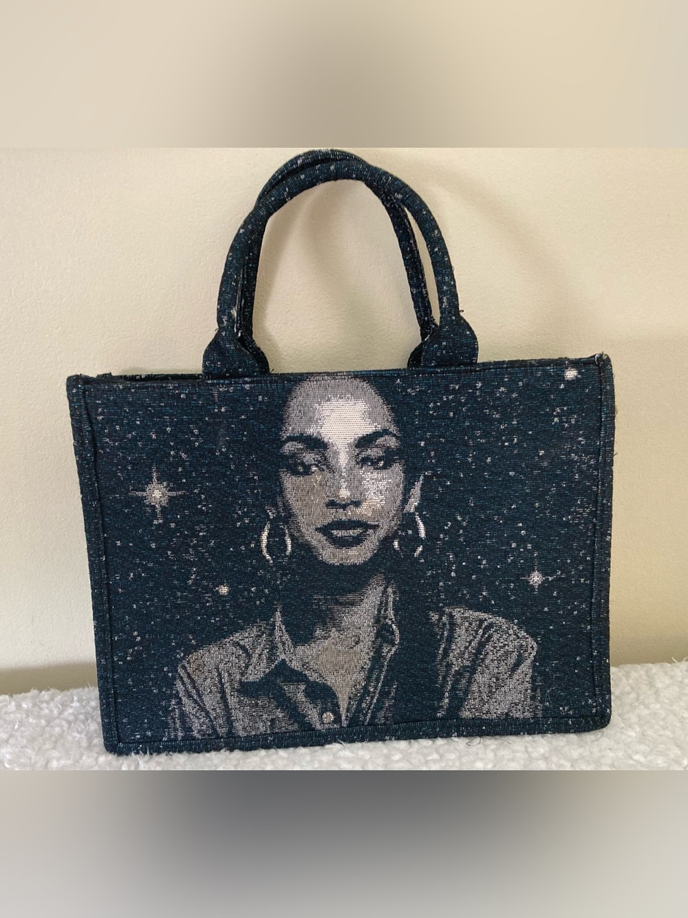 artsunsac NWOT tapestry graphic tote/purse featuring Sade